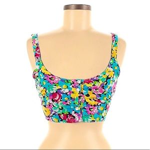 🇬🇧 Scoop Necked Floral Croptop. Size L. NWOT